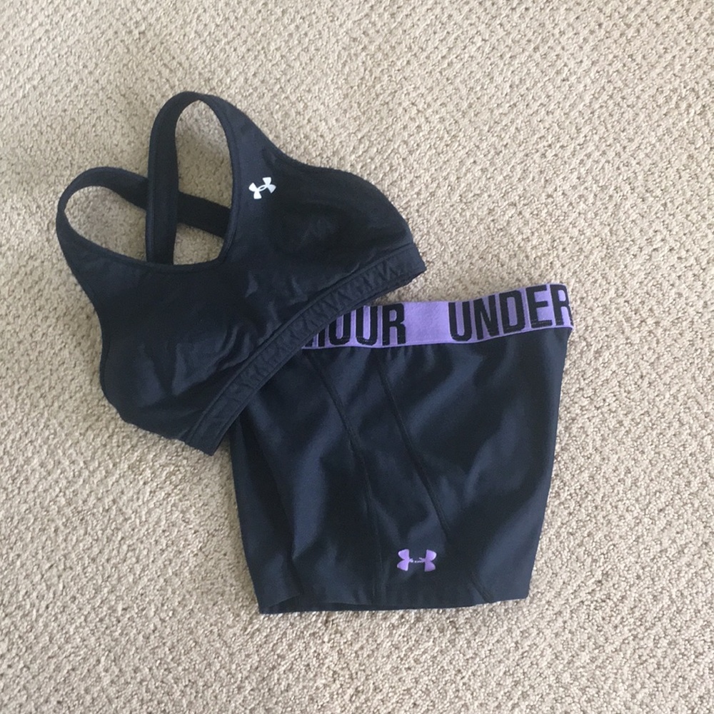 Black Under Armour Sports Bra and Spandex